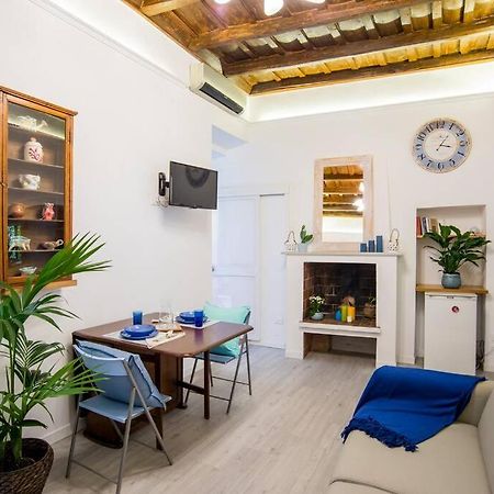 Colosseum/Panisperna Nina Apartament With Terrace Рим Экстерьер фото